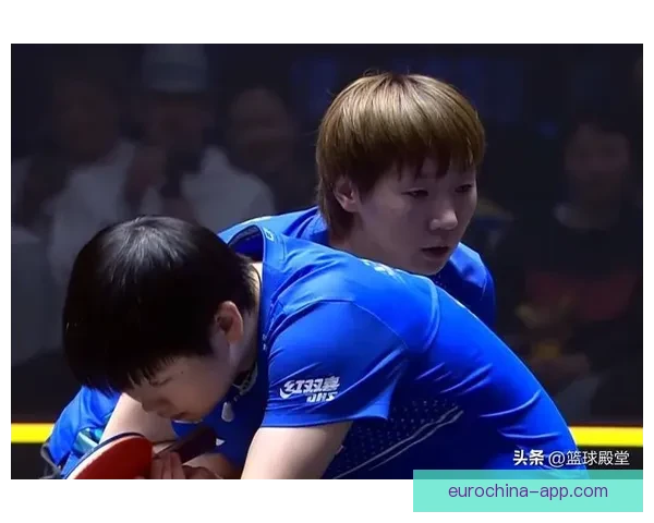42岁女乒黑马连克王曼昱陈熠闪耀赛场马琳教练神情凝重显无奈